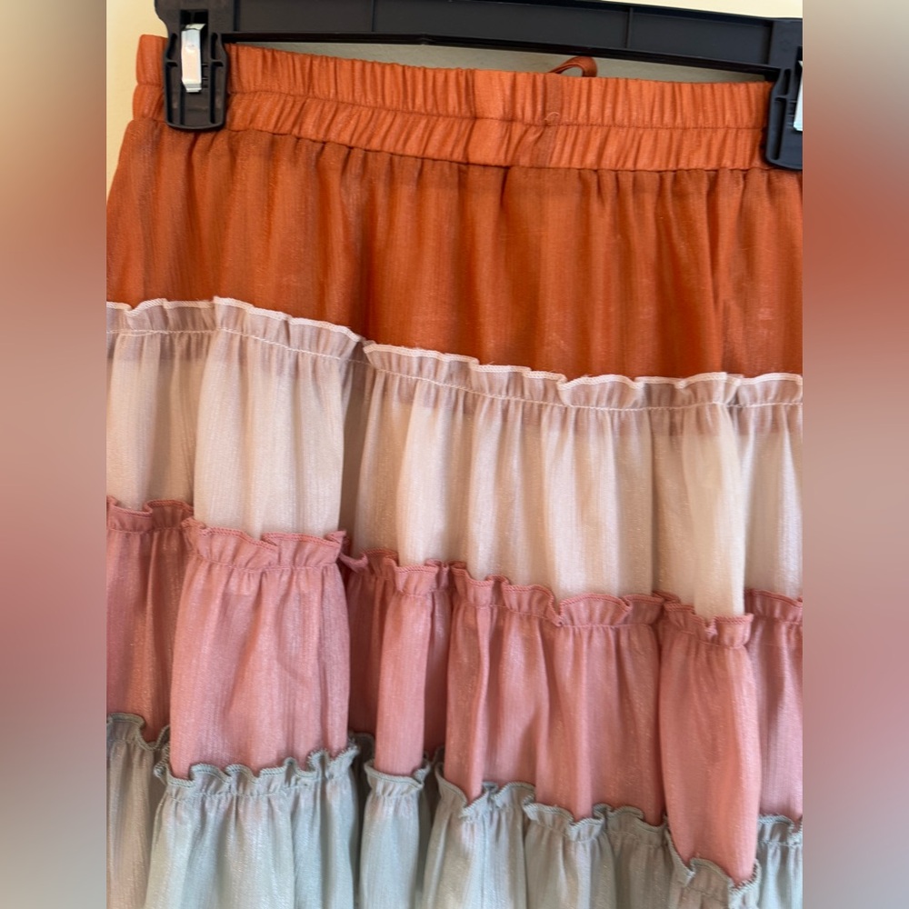 Hayden Color blocked Tiered Skirt *NEW WITH TAGS* - Picture 6 of 9